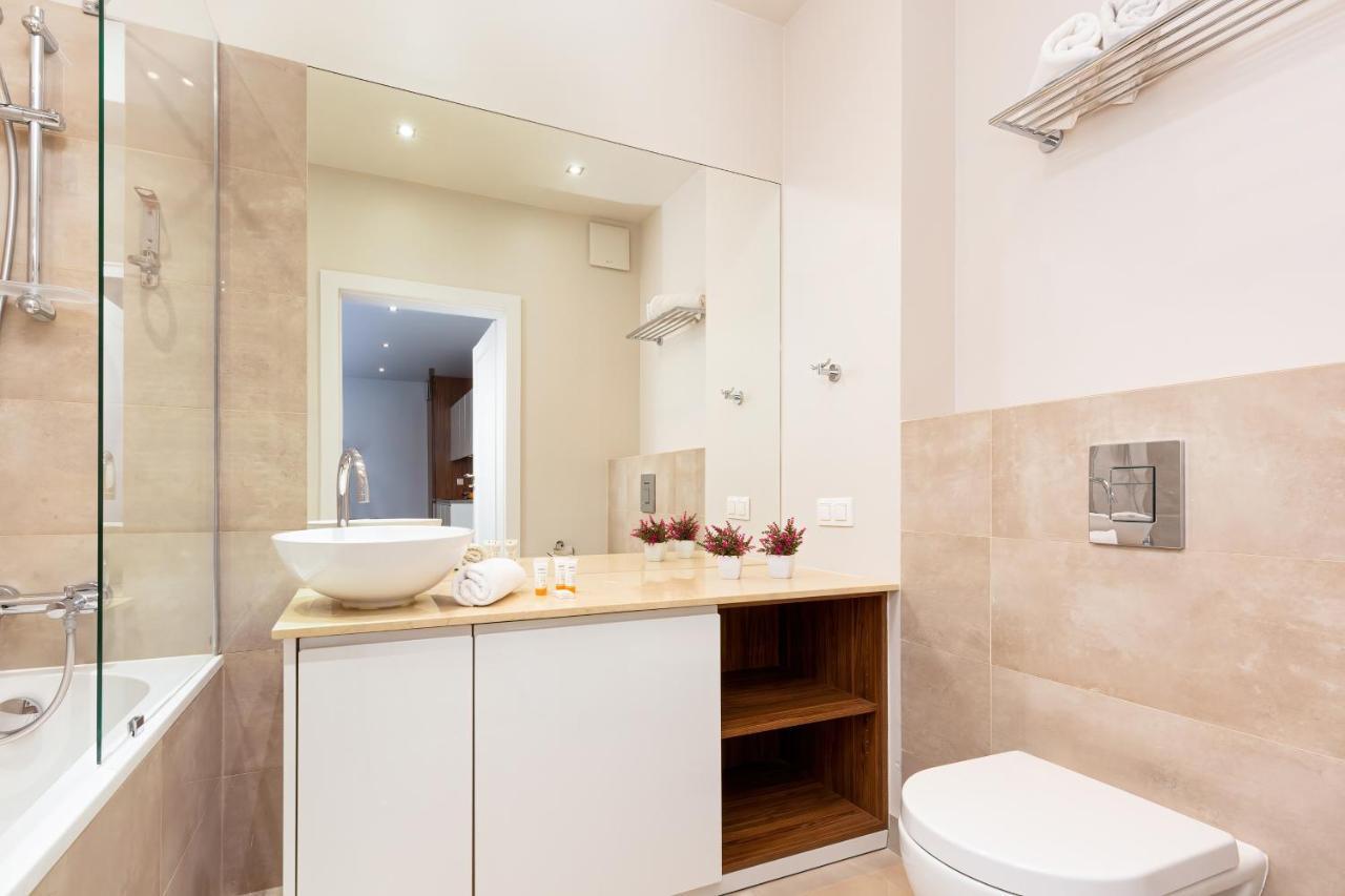 Apartments Warsaw Magazynowa By Noclegi Renters Bagian luar foto